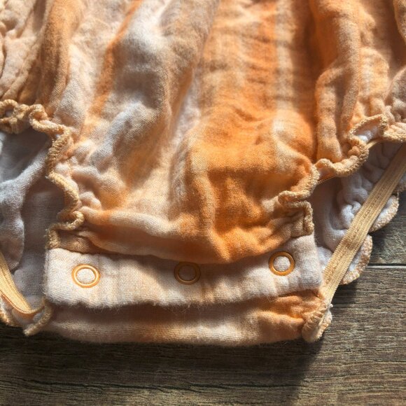 Cat & Jack Baby Girls Orange Tie Dyed Romper elastic straps size 6 to 9 months - Picture 2 of 4